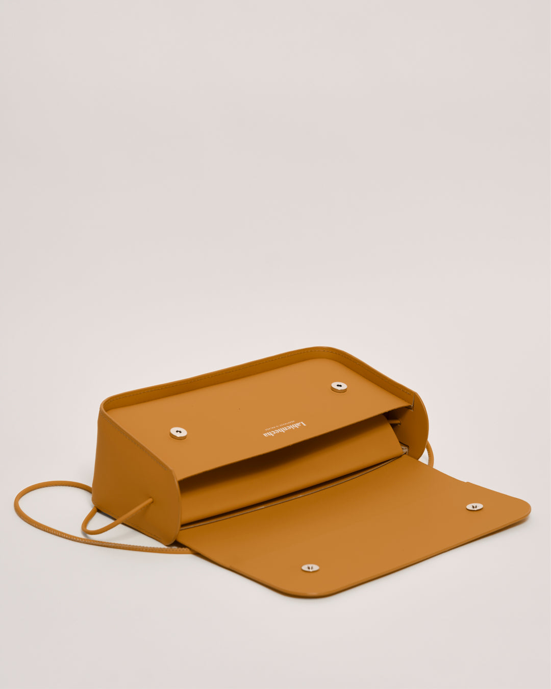 Antonina 2G - Recycled Leather Handbag