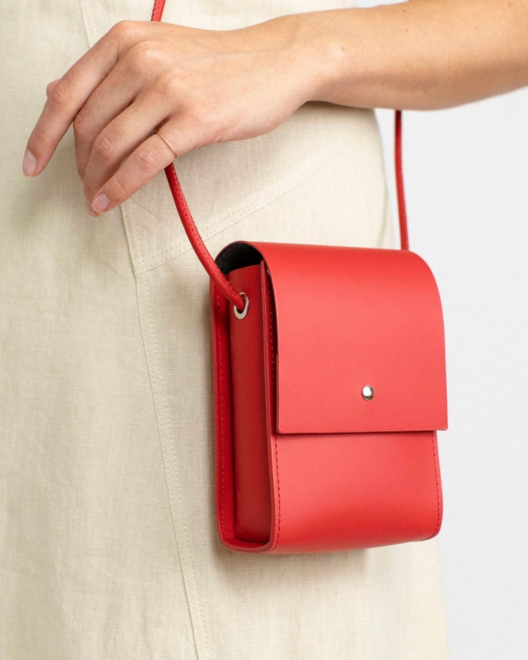 BOLSOS CON HISTORIA (RUPTURA) - Carmelita Rojo (T48)