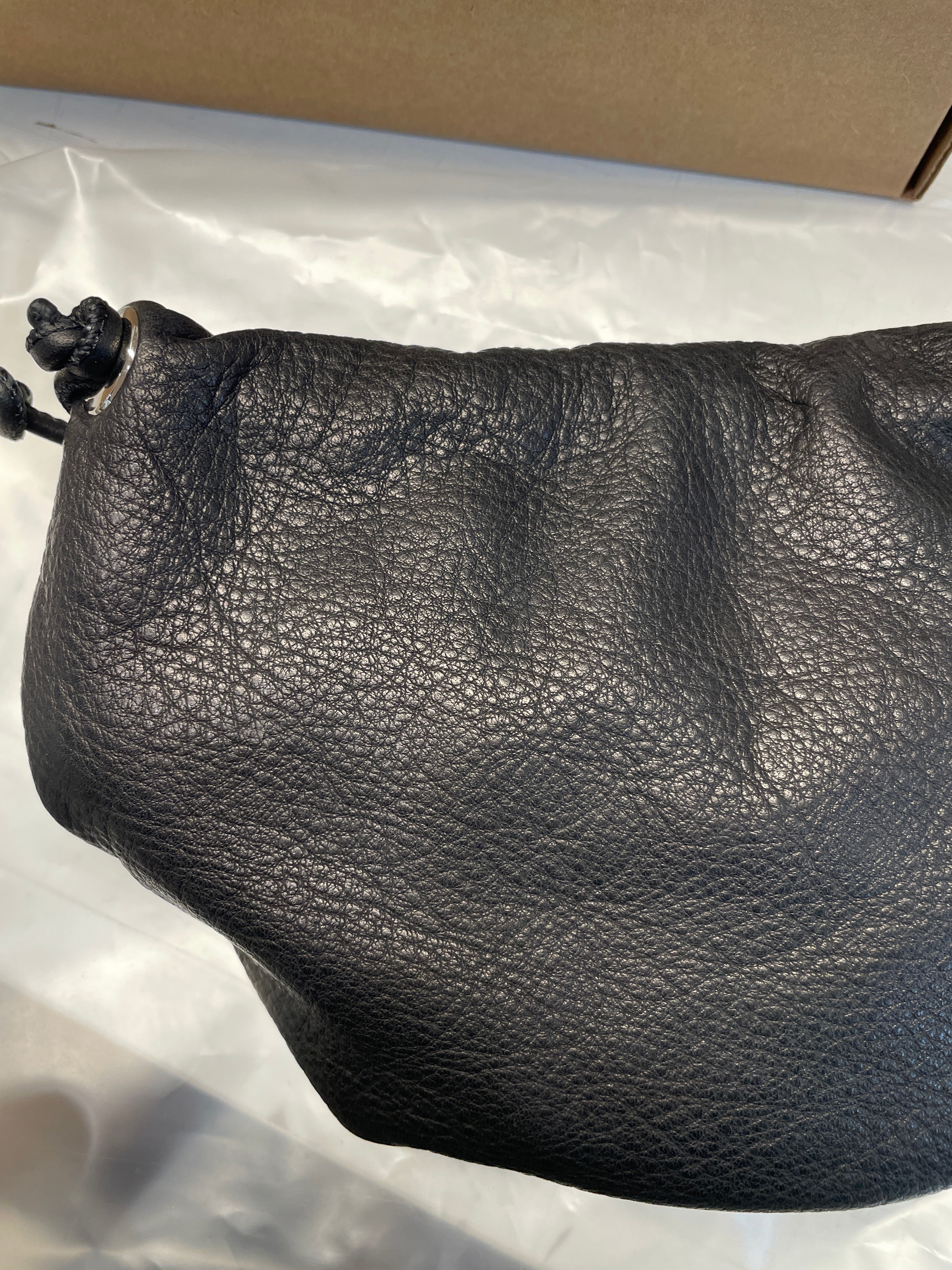 BOLSOS CON HISTORIA (RUPTURA) - ANGELITA - Bolso Bombonera Piel TARA