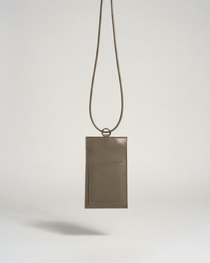 Mari - Leather Phone Case/Pocket