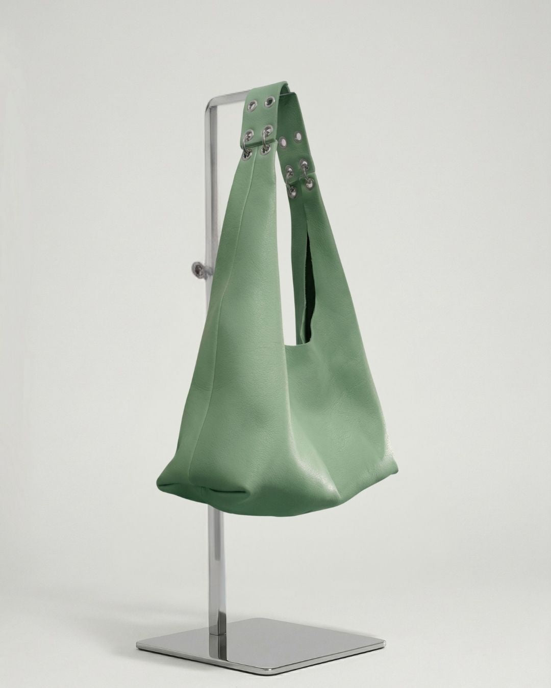 Lola - Medium leather handbag