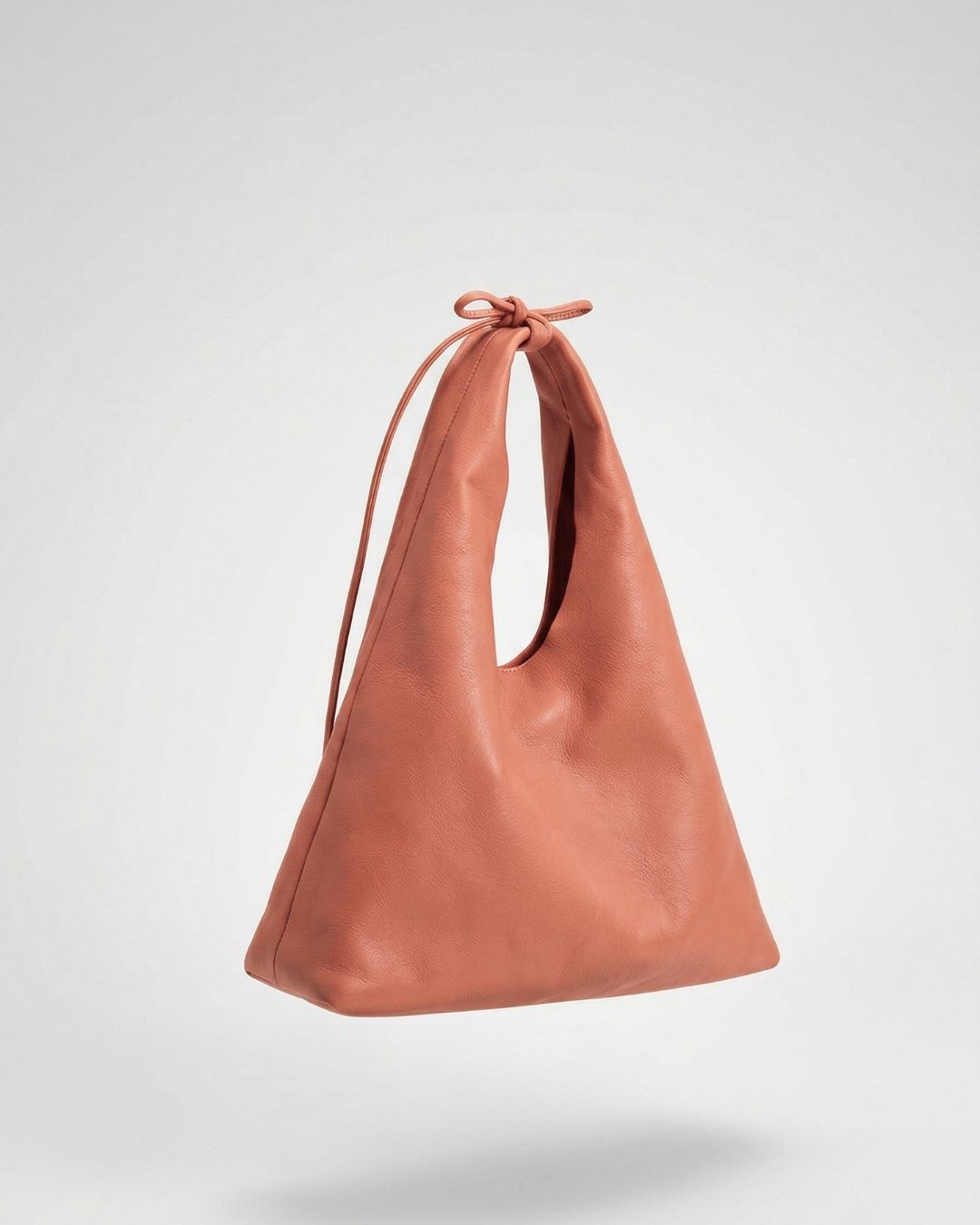 Loles - Medium leather handbag