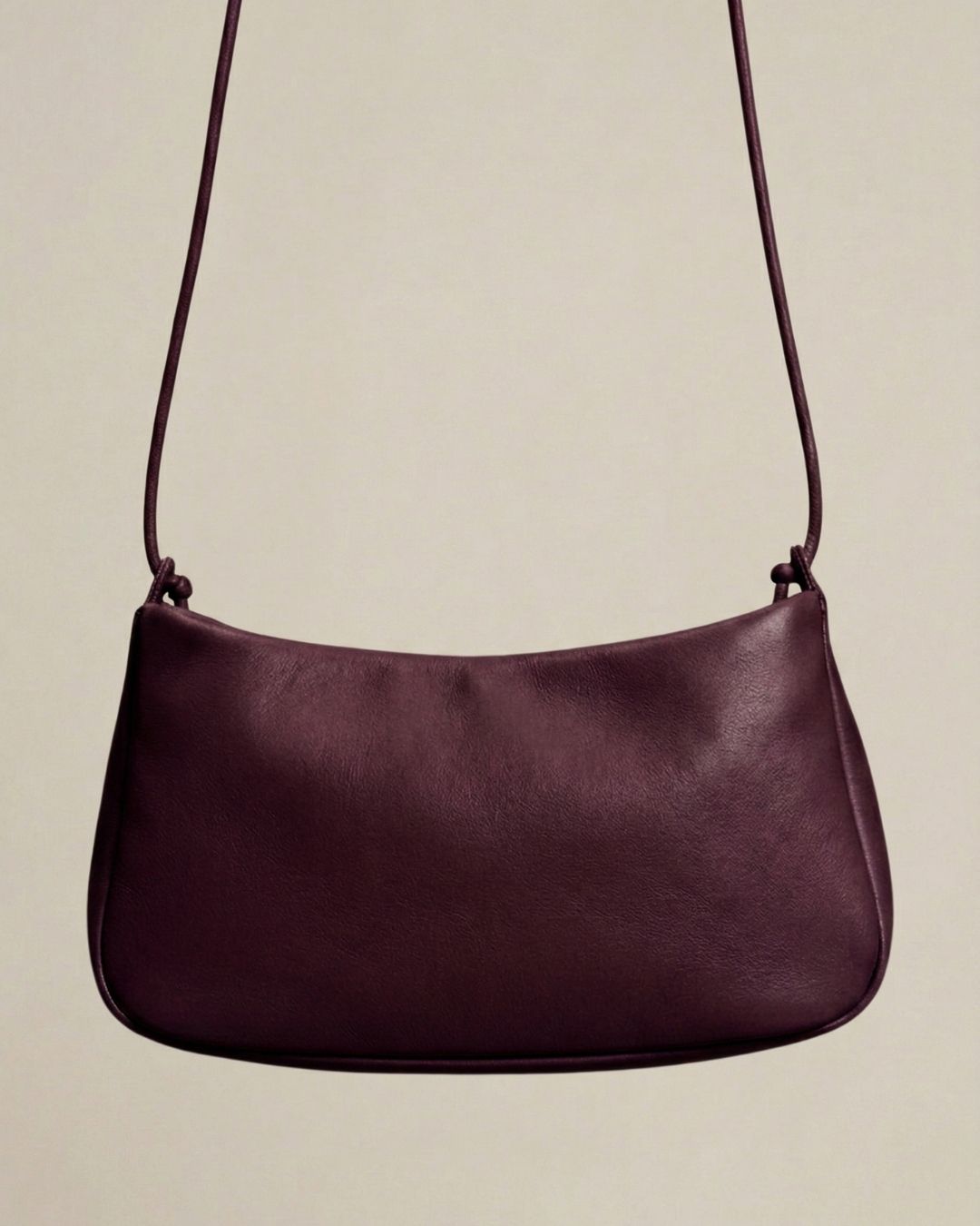 MariLoli - Bolso grande en piel con cordón SS26