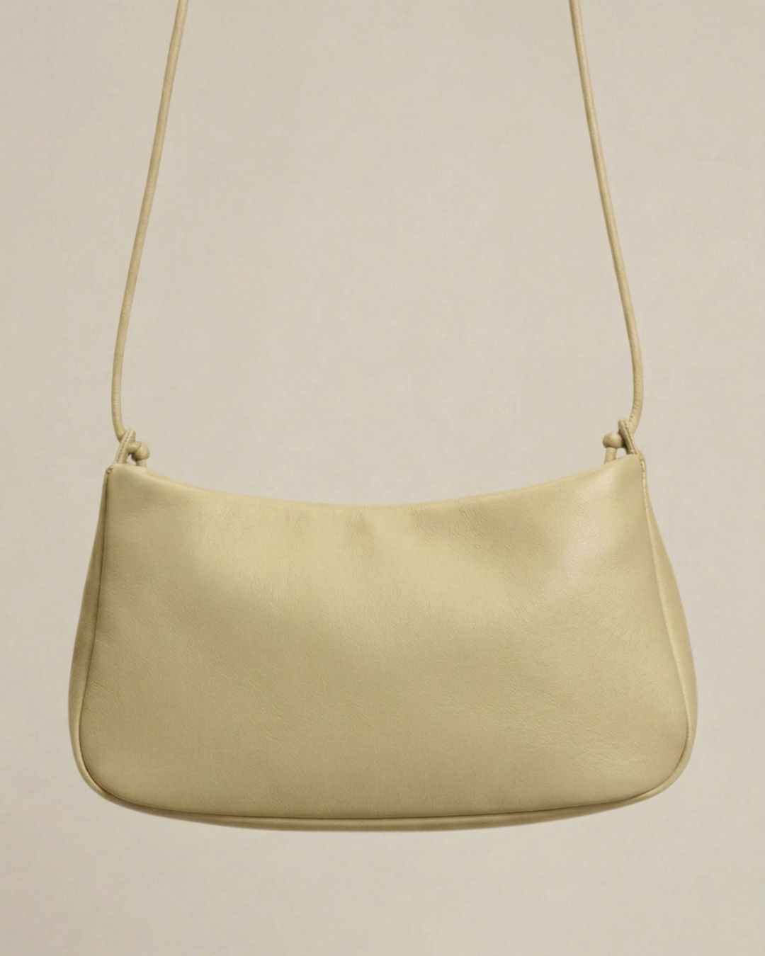 MariLoli - Bolso grande en piel con cordón SS26