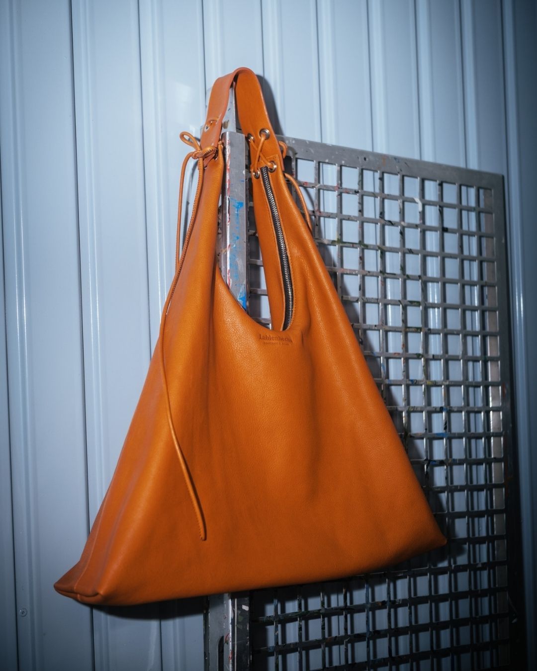 Doña Lola - XL large leather handbag