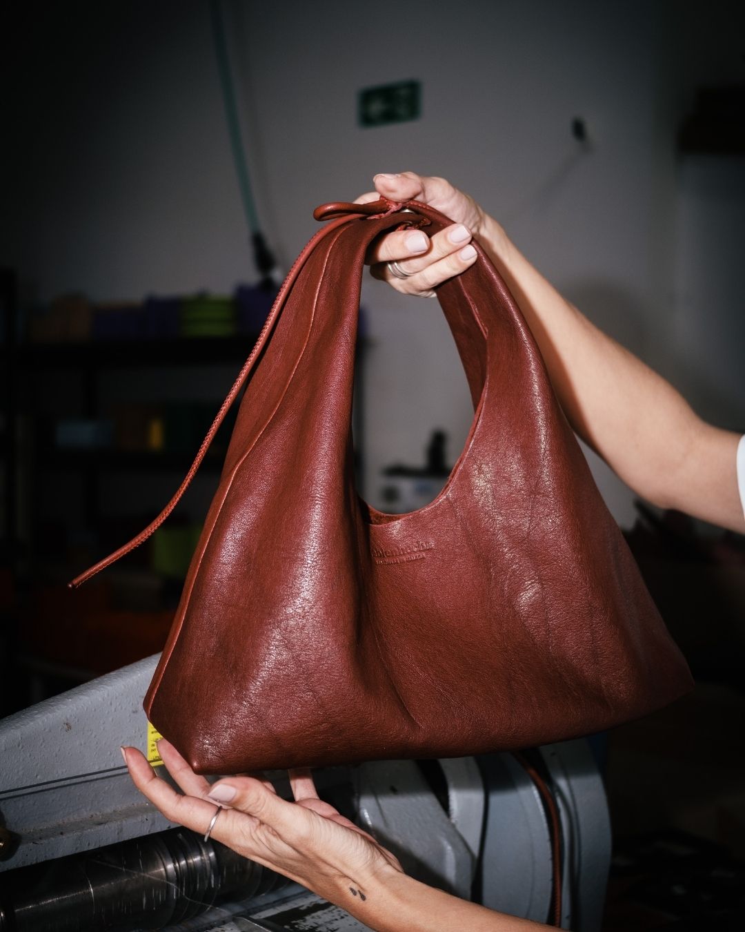 Lola - Bolso mediano en piel