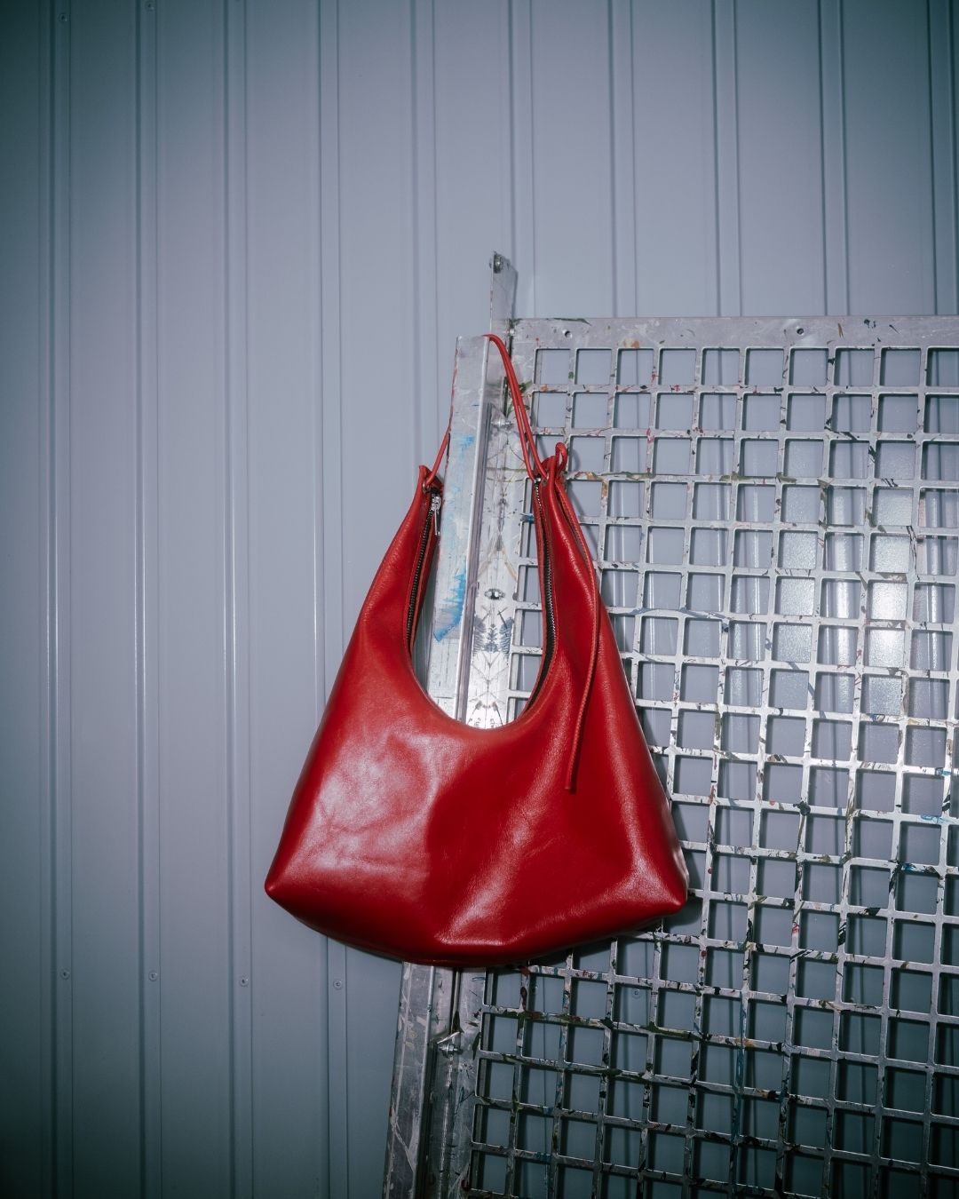 Lola - Medium leather handbag