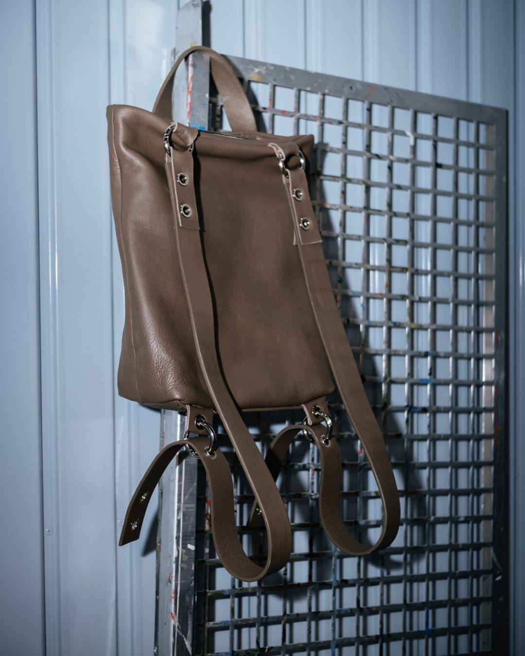 Dolores - Medium leather backpack