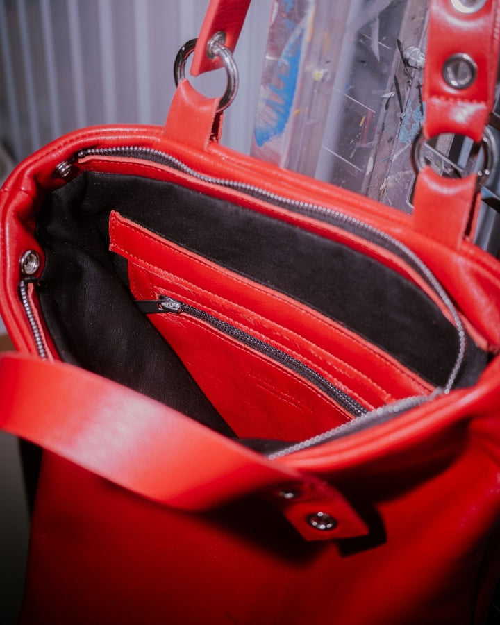 Mª Dolores - Large backpack in leather