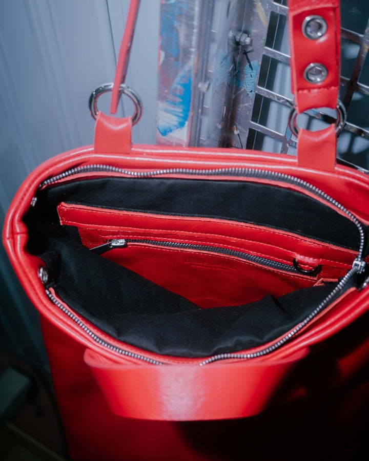 Mª Dolores - Large backpack in leather