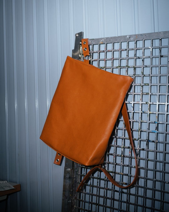 Mª Dolores - Large backpack in leather