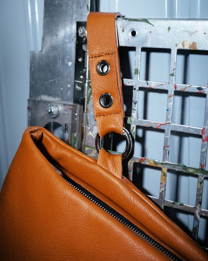 Mª Dolores - Large backpack in leather