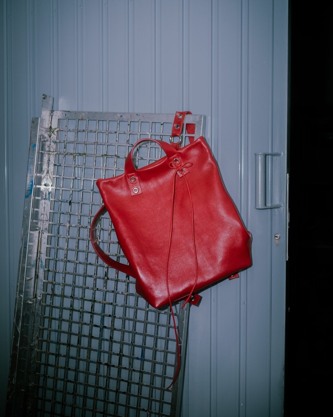 Mª Dolores - Mochila grande en piel