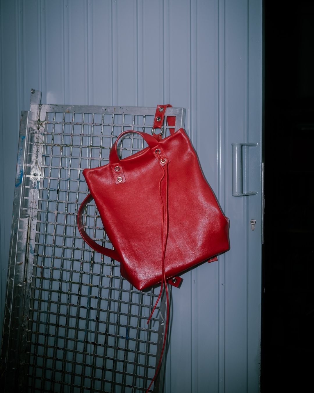 Mª Dolores - Mochila grande en piel