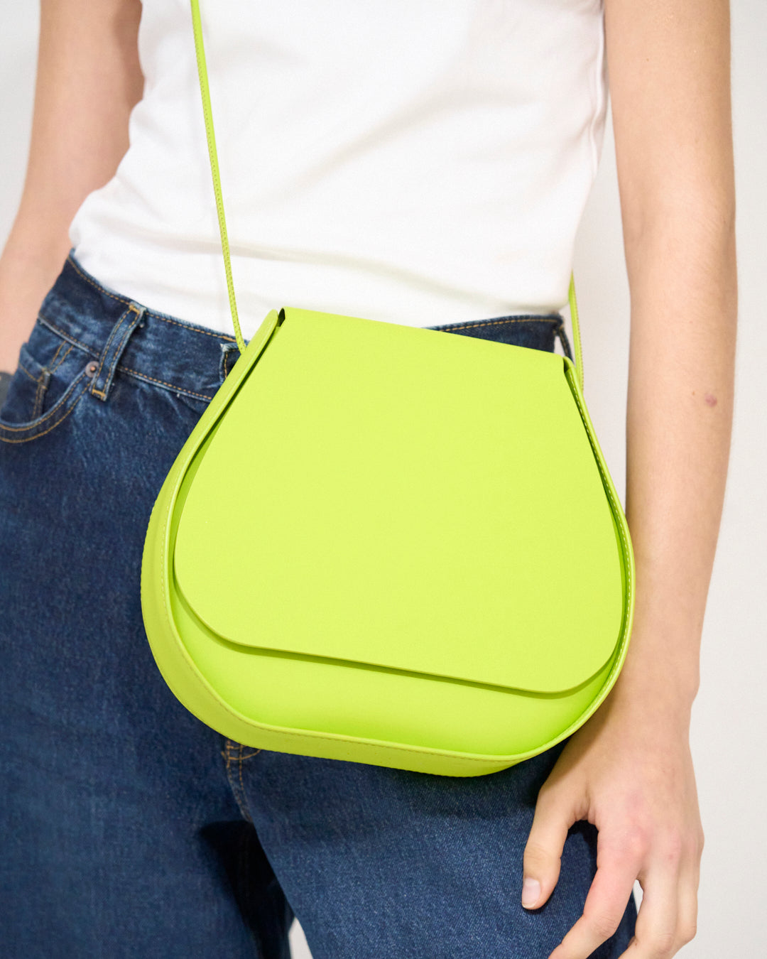 Dona Rafaela 2G - Recycled Leather Handbag