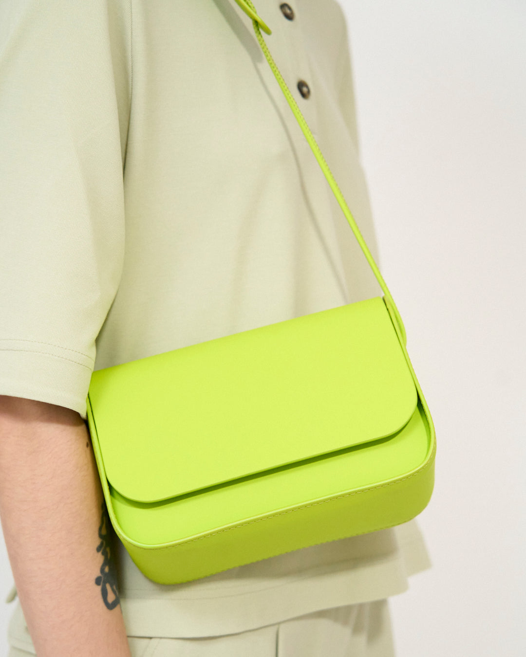 Nina 2G - Recycled Leather Handbag