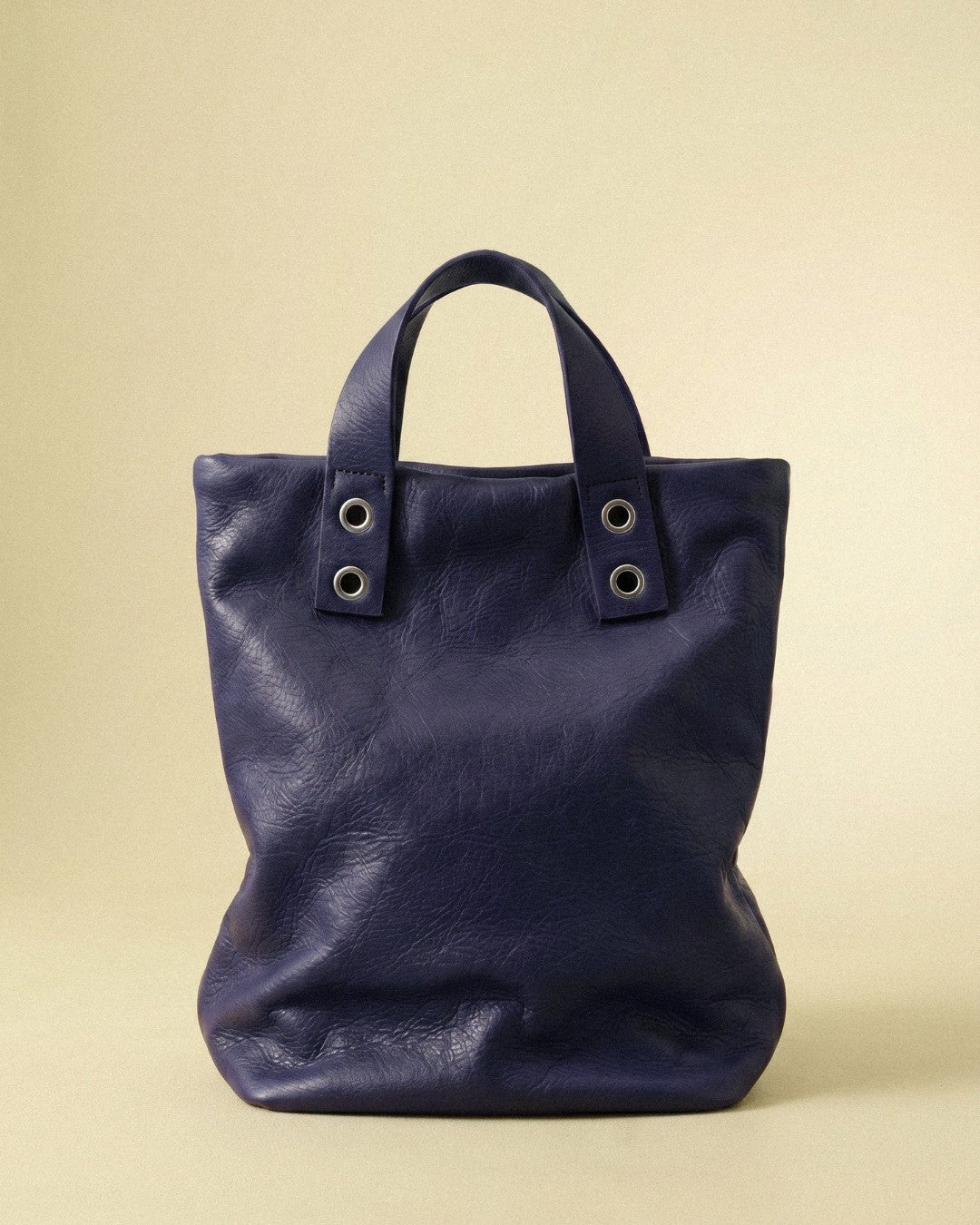 Dolores - Mochila mediana en piel