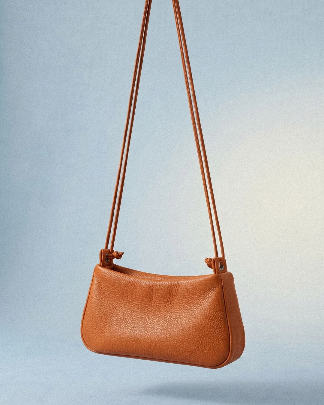 Lolita - Bolso piel con cordón