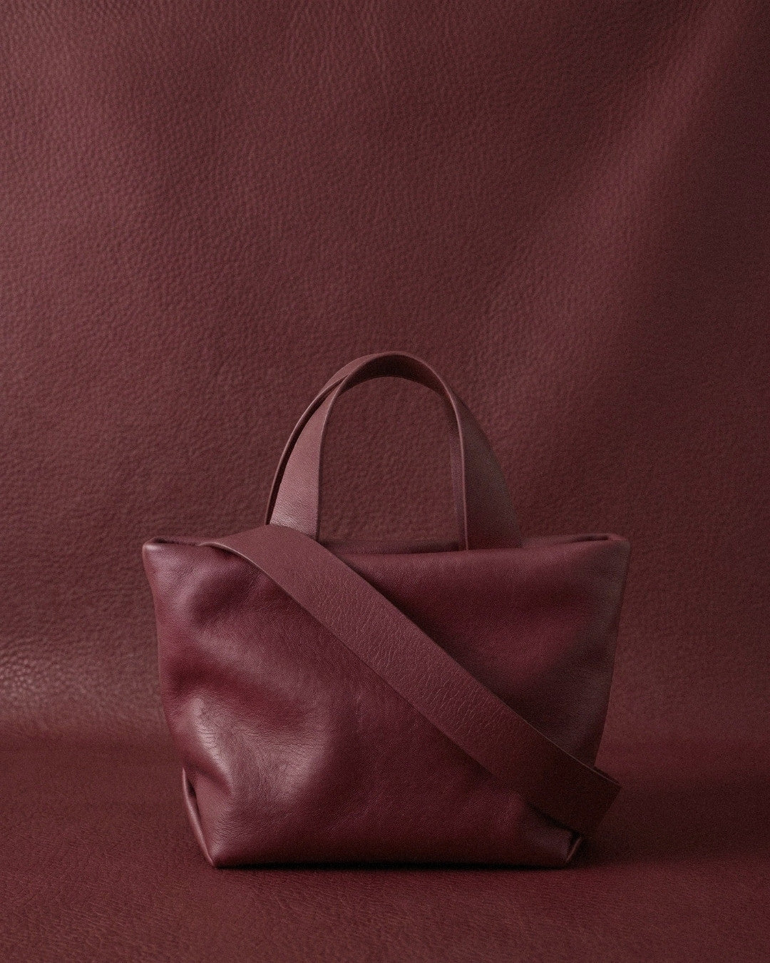 JUANITA - Leather Handbag