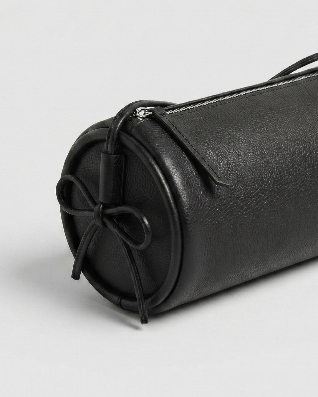 ALMA - Leather Tube Bag