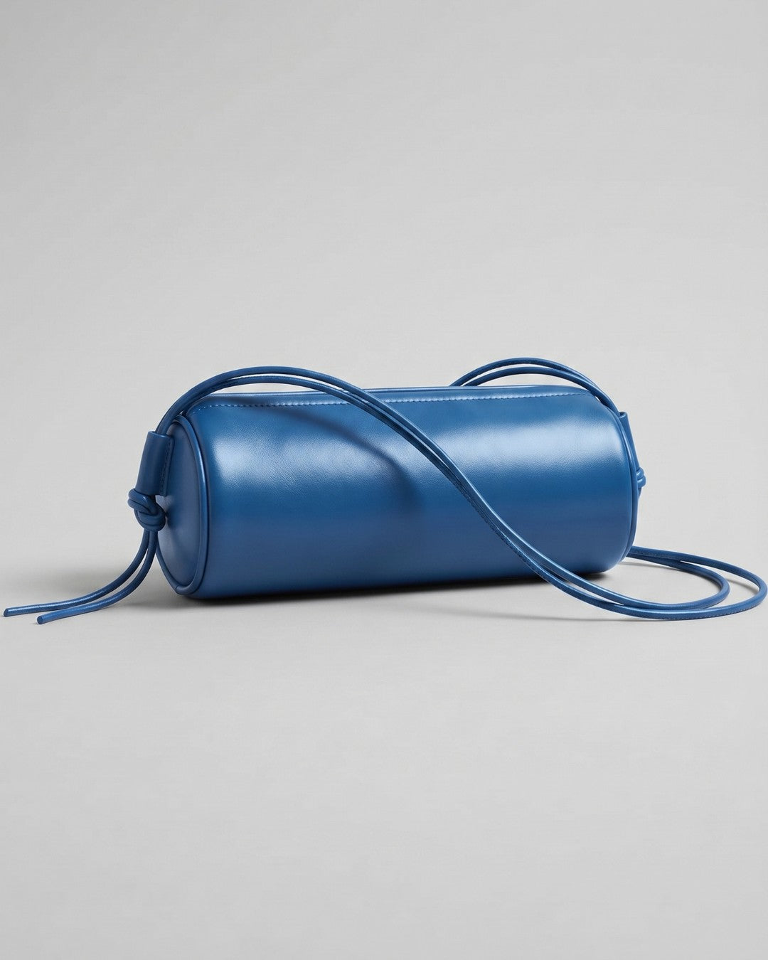 ALMA - Leather Tube Bag