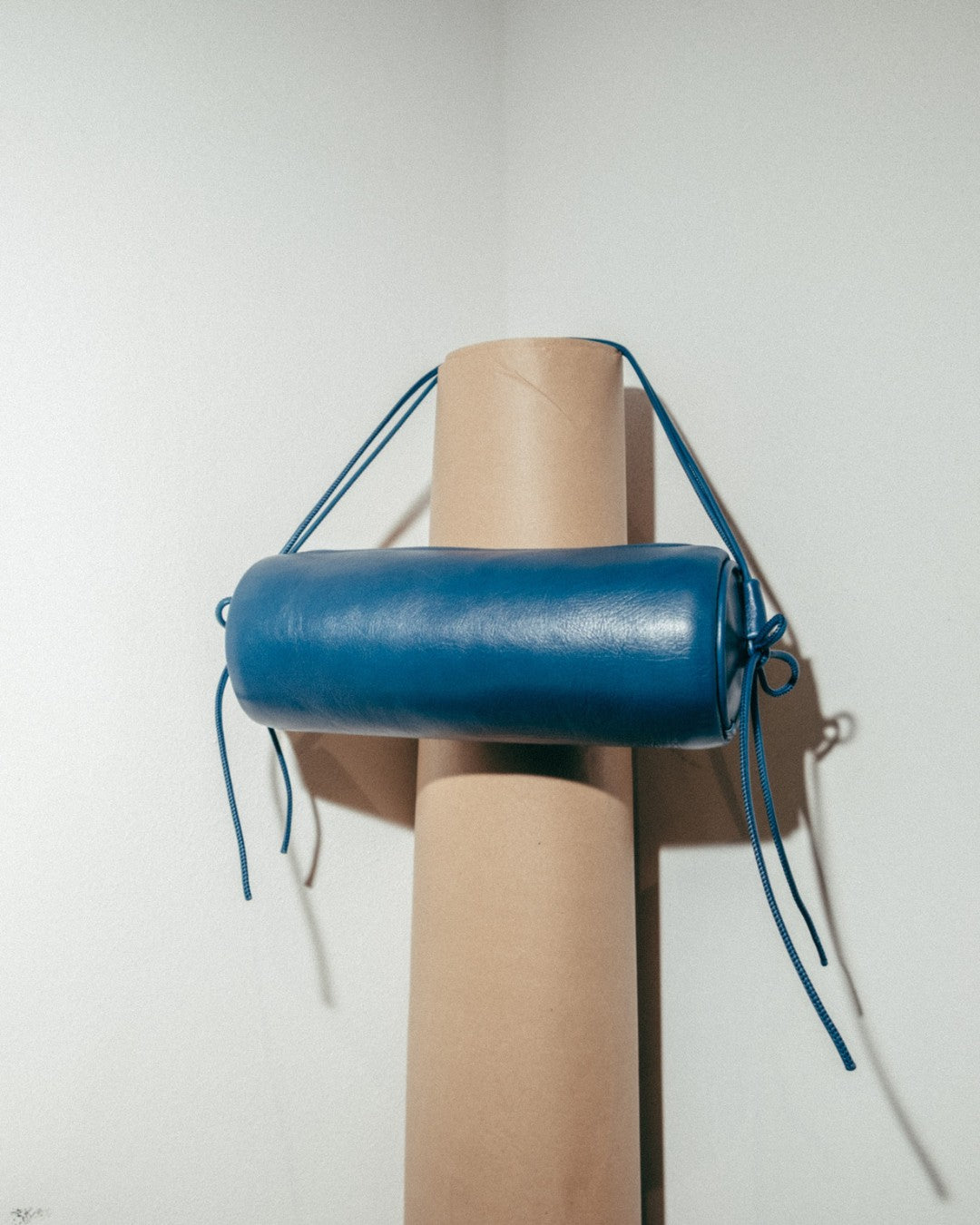 ALMA - Leather Tube Bag