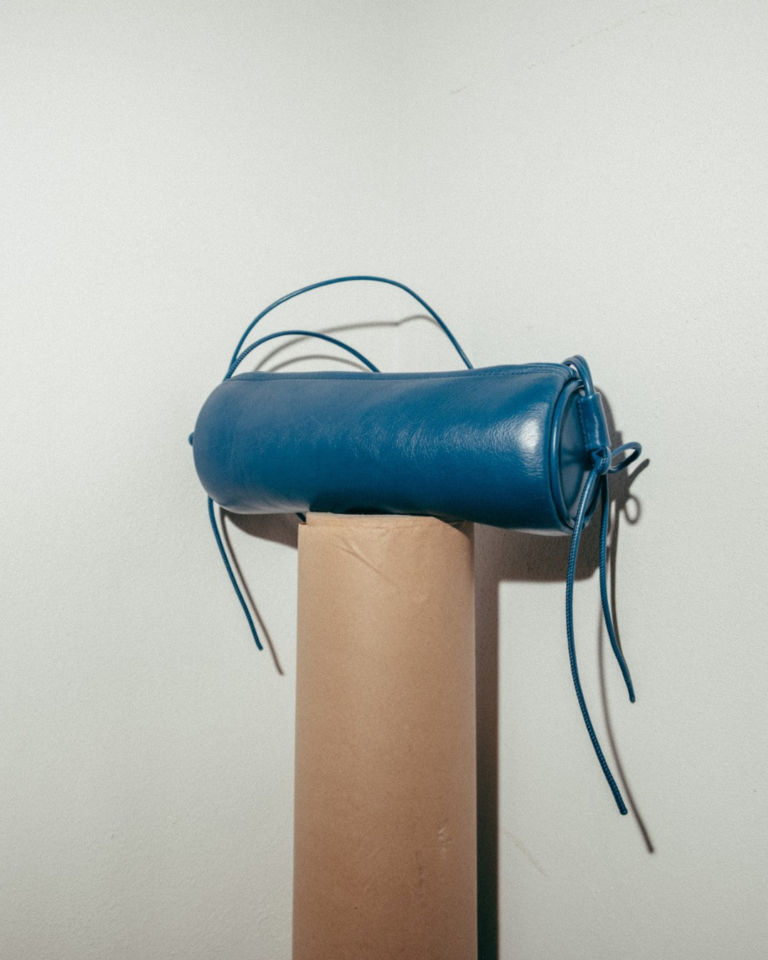 ALMA - Leather Tube Bag