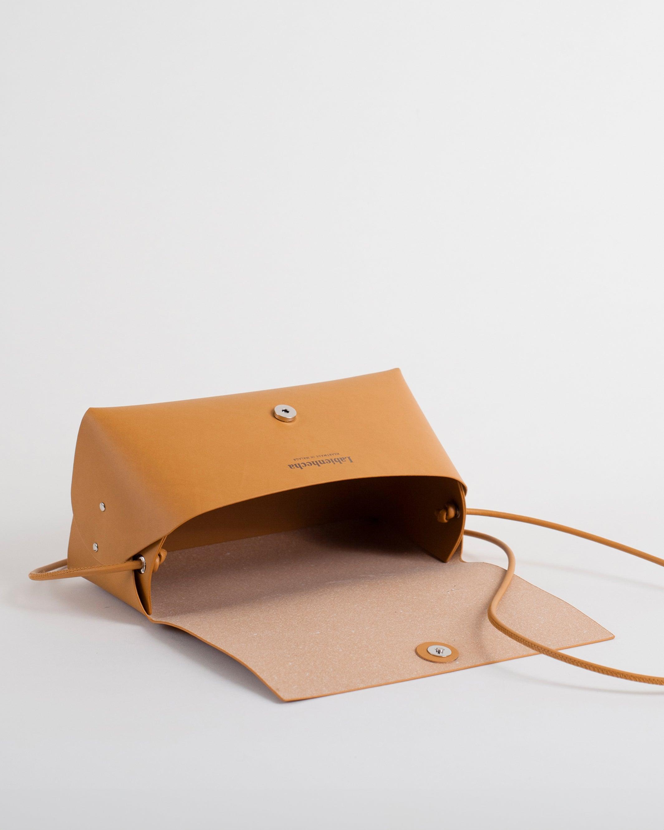 Amparo Origami - Recycled Leather Handbag