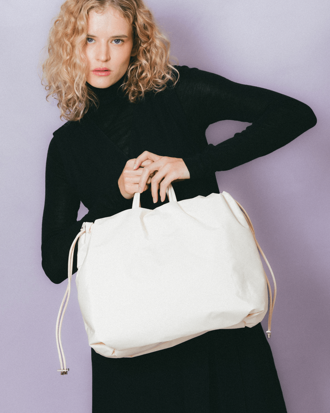 Doña Ángela - BOLSO NYLON O SUEDE RECICLADOS