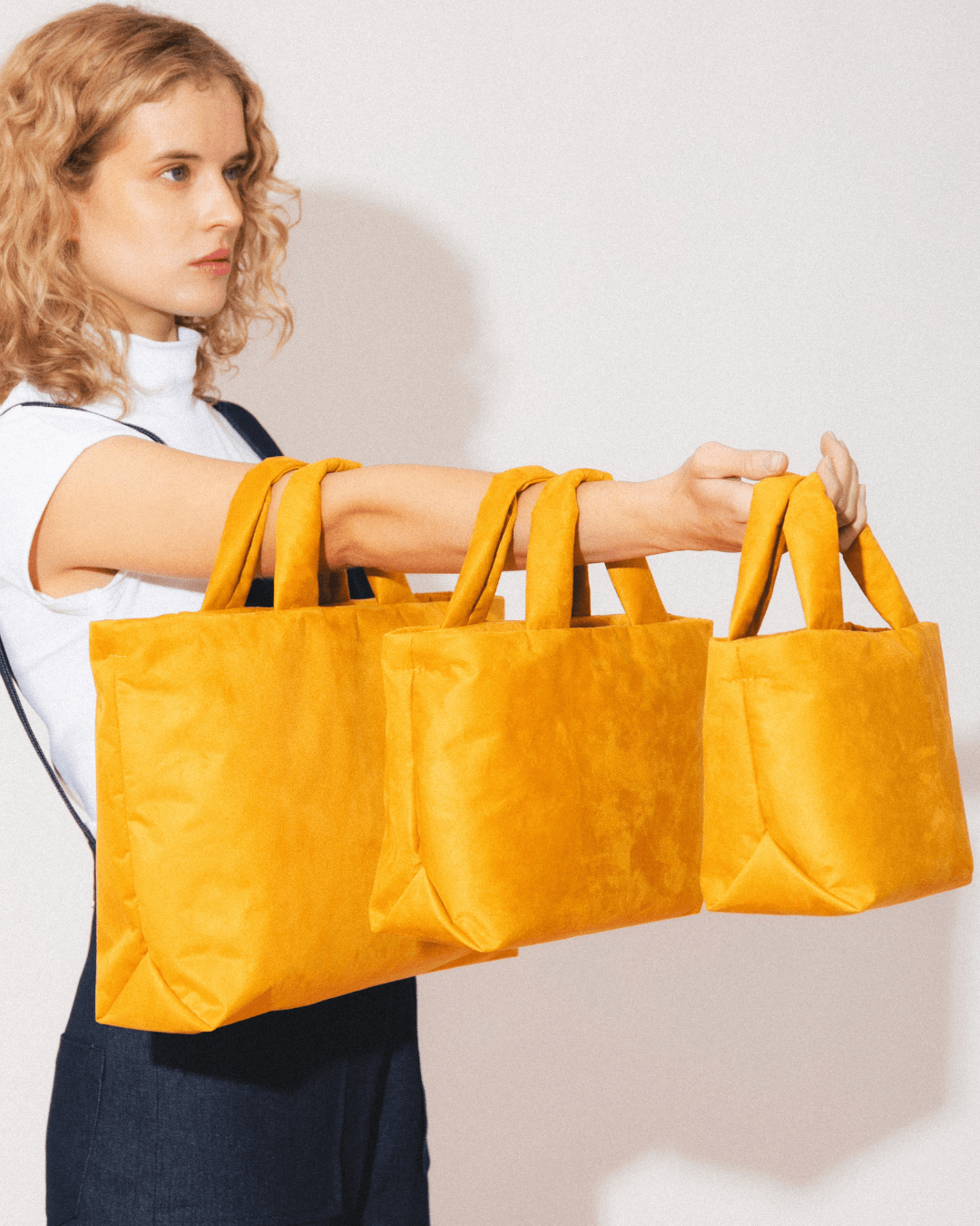 Juanita - BOLSO NYLON O SUEDE RECICLADOS