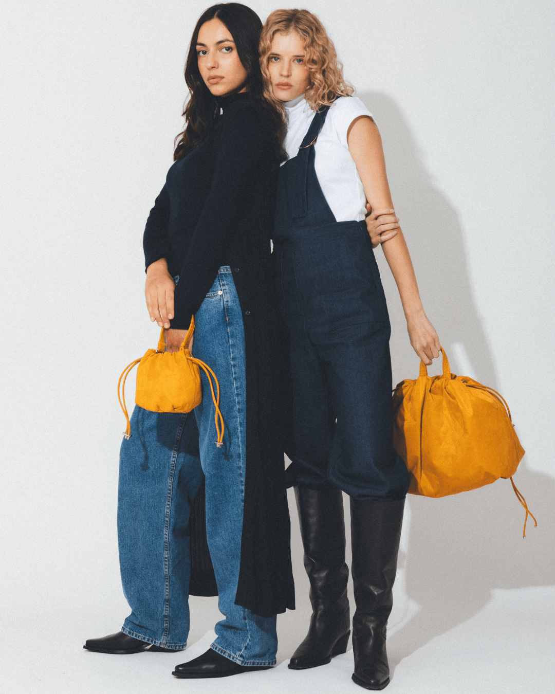 Doña Ángela - BOLSO NYLON O SUEDE RECICLADOS