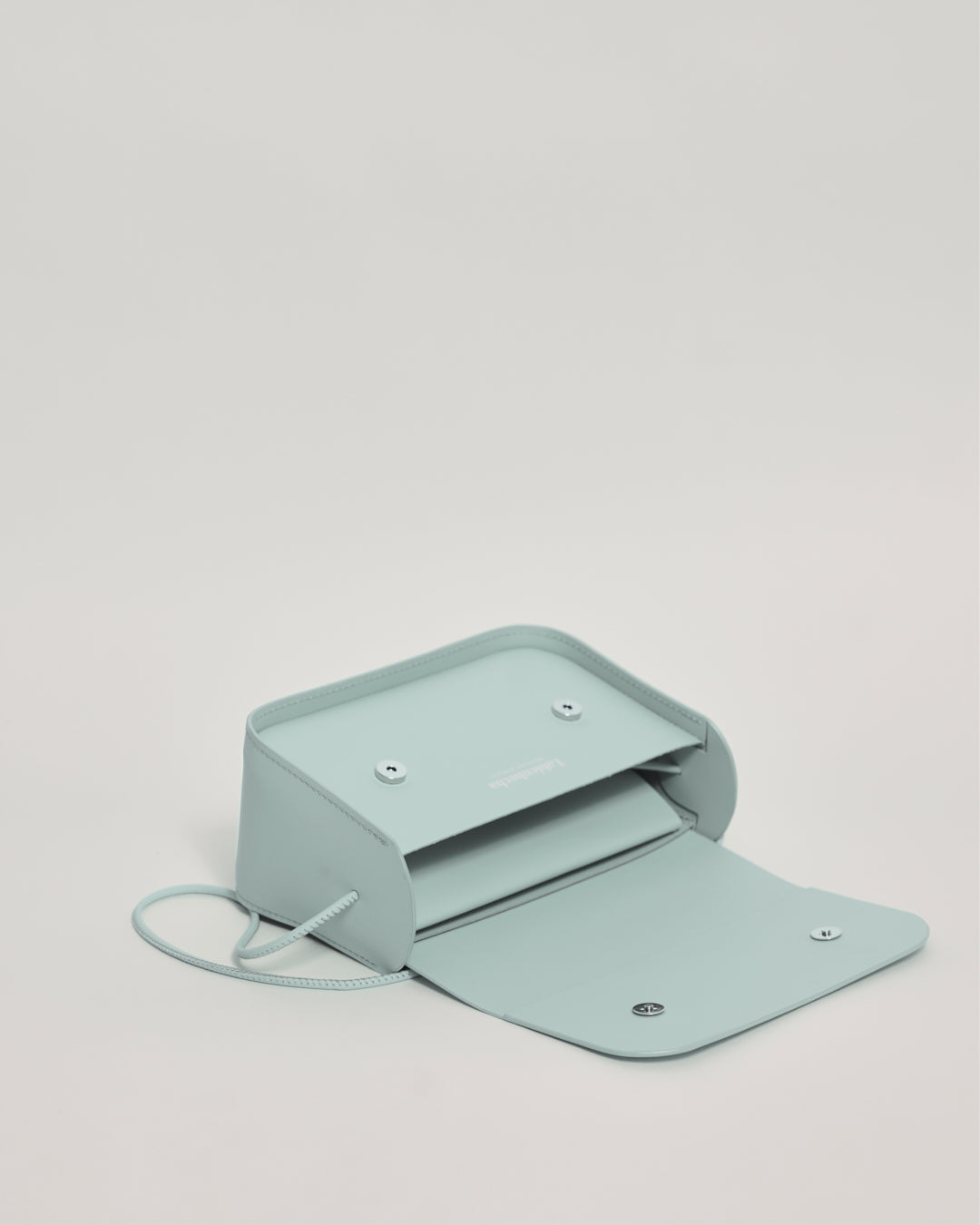 Nina 2G - Recycled Leather Handbag