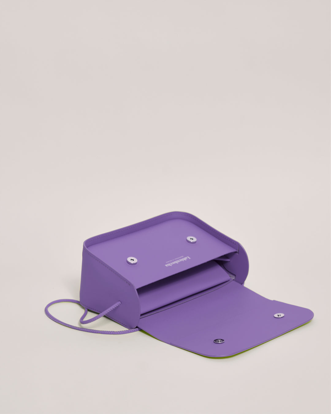 Nina 2G - Recycled Leather Handbag