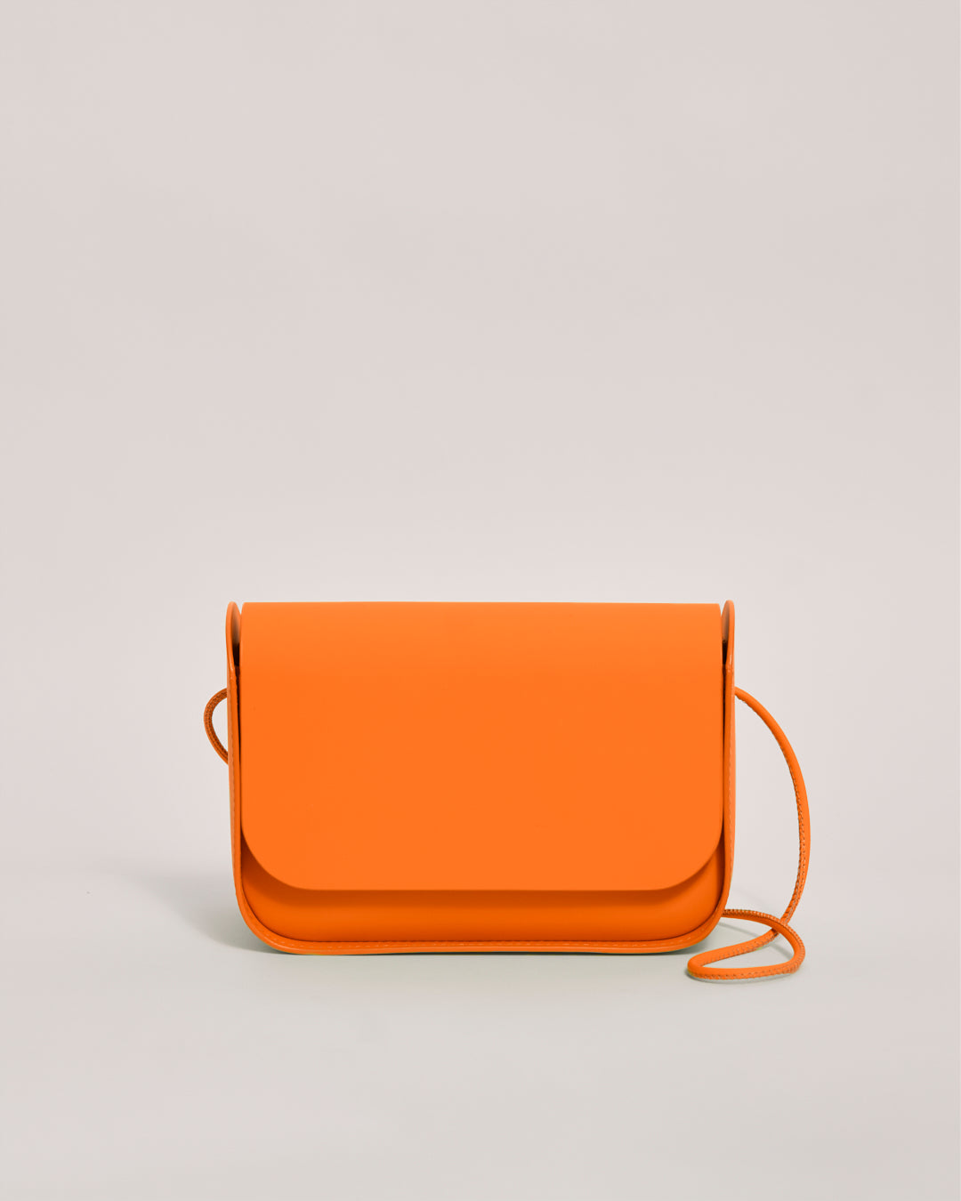 Nina 2G - Recycled Leather Handbag