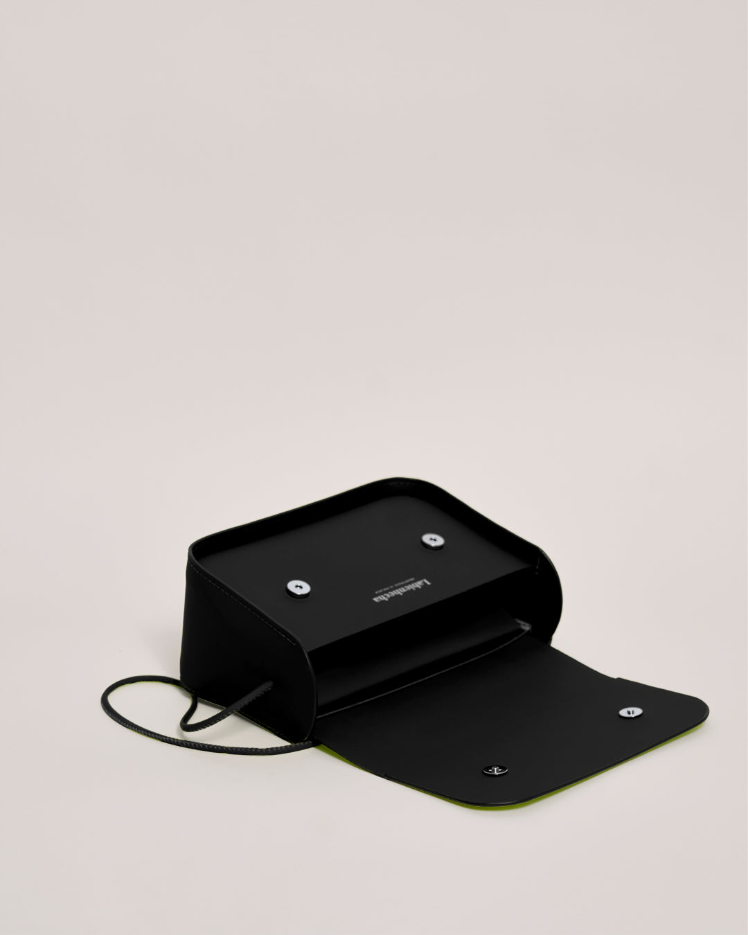 Nina 2G - Recycled Leather Handbag