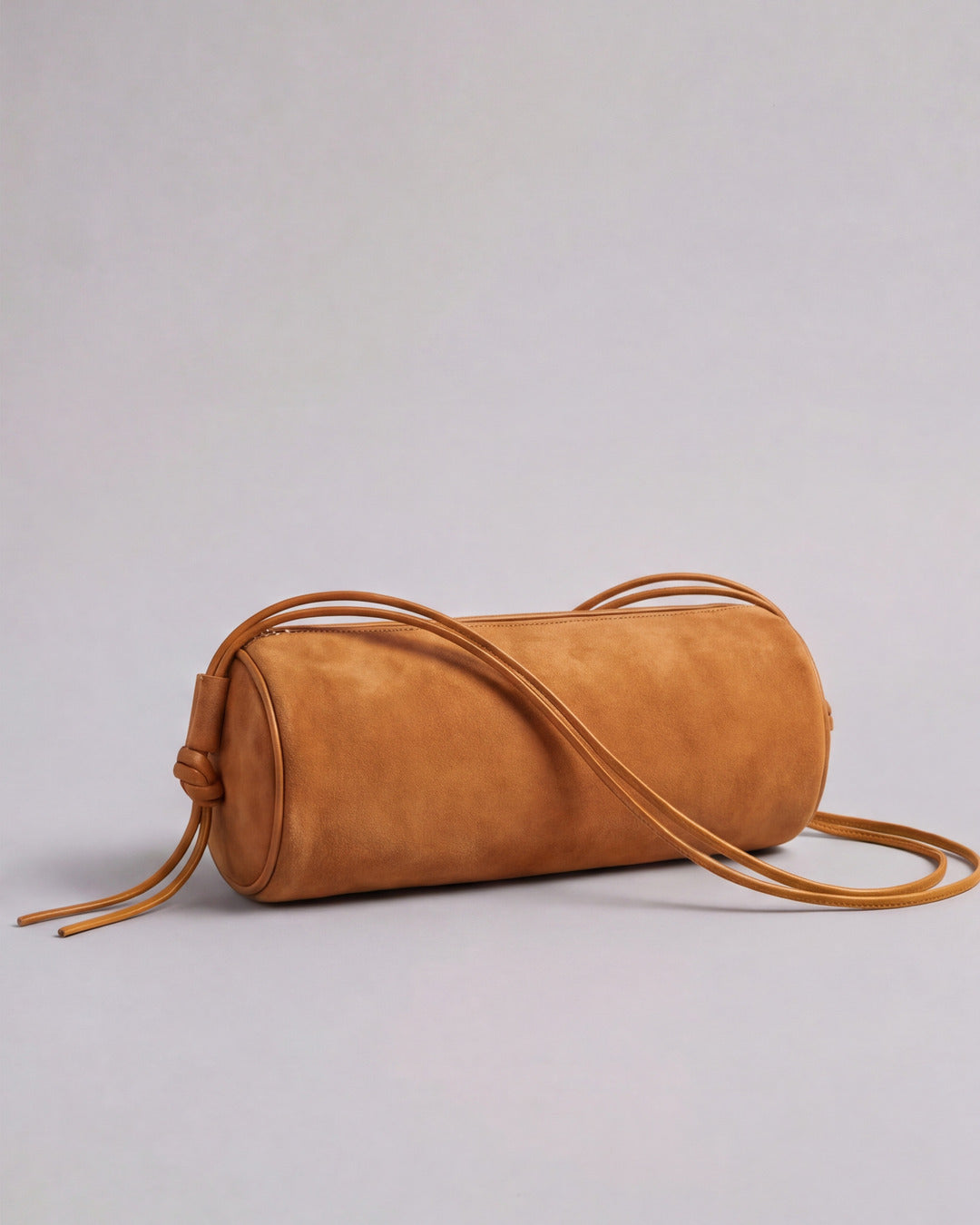 Bolso tubular ALMA La Grande en serraje polen — Labienhecha