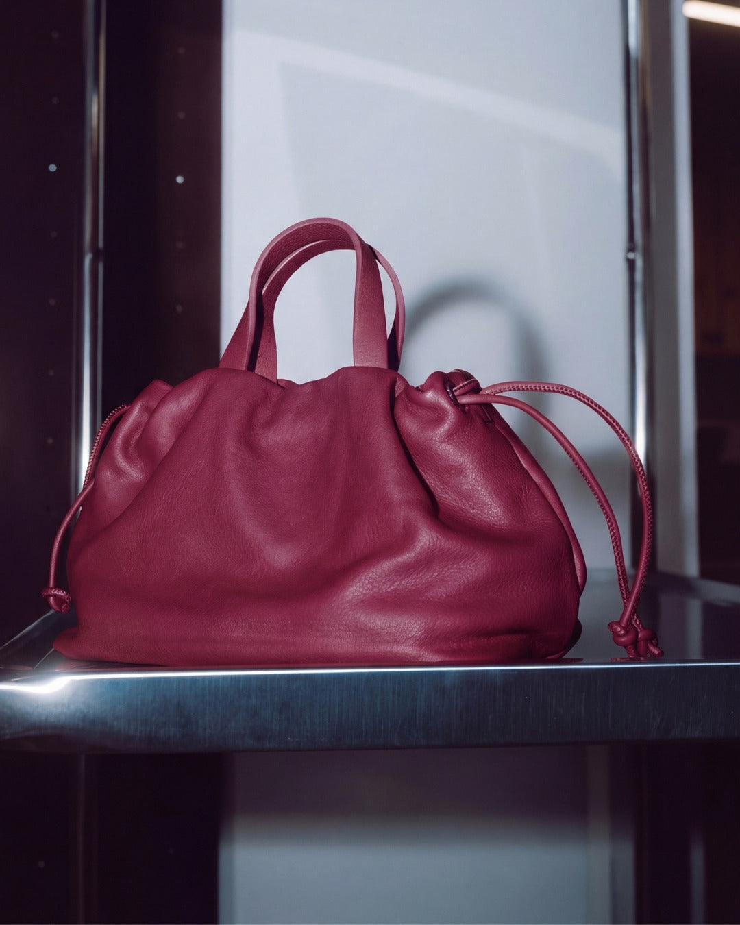 ANGELINES · Bolso bombonera en piel Frambuesa Hidro · Labienhecha