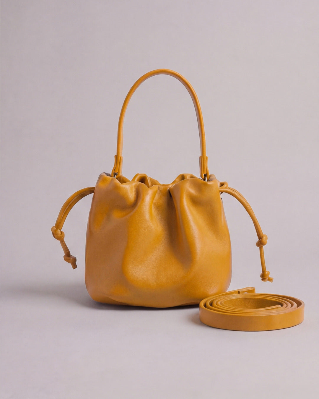 ANGELITA - Bolso Bombonera Piel en piel polen — Labienhecha