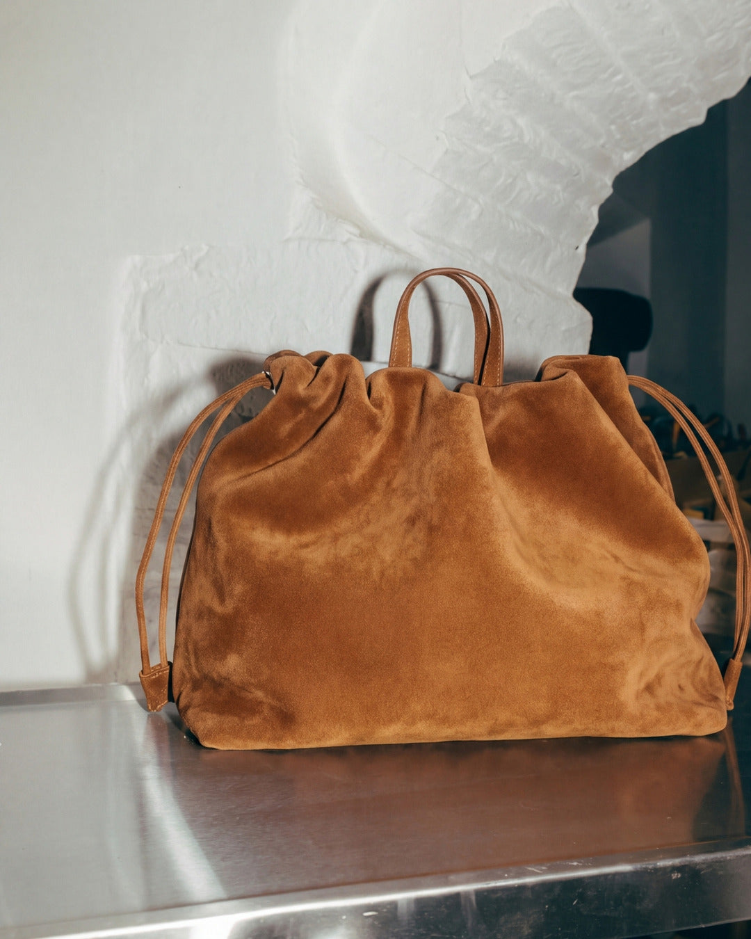DOÑA ÁNGELA · Bolso bombonera en piel Polen Serraje Hidro · Labienhecha