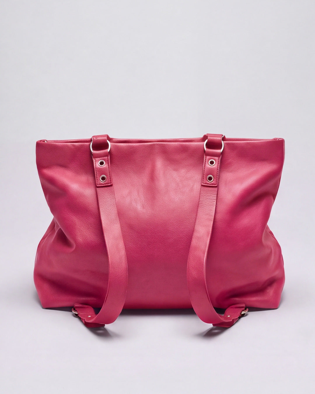 Doña Dolores - Mochila maletín XL en piel fresa — Labienhecha