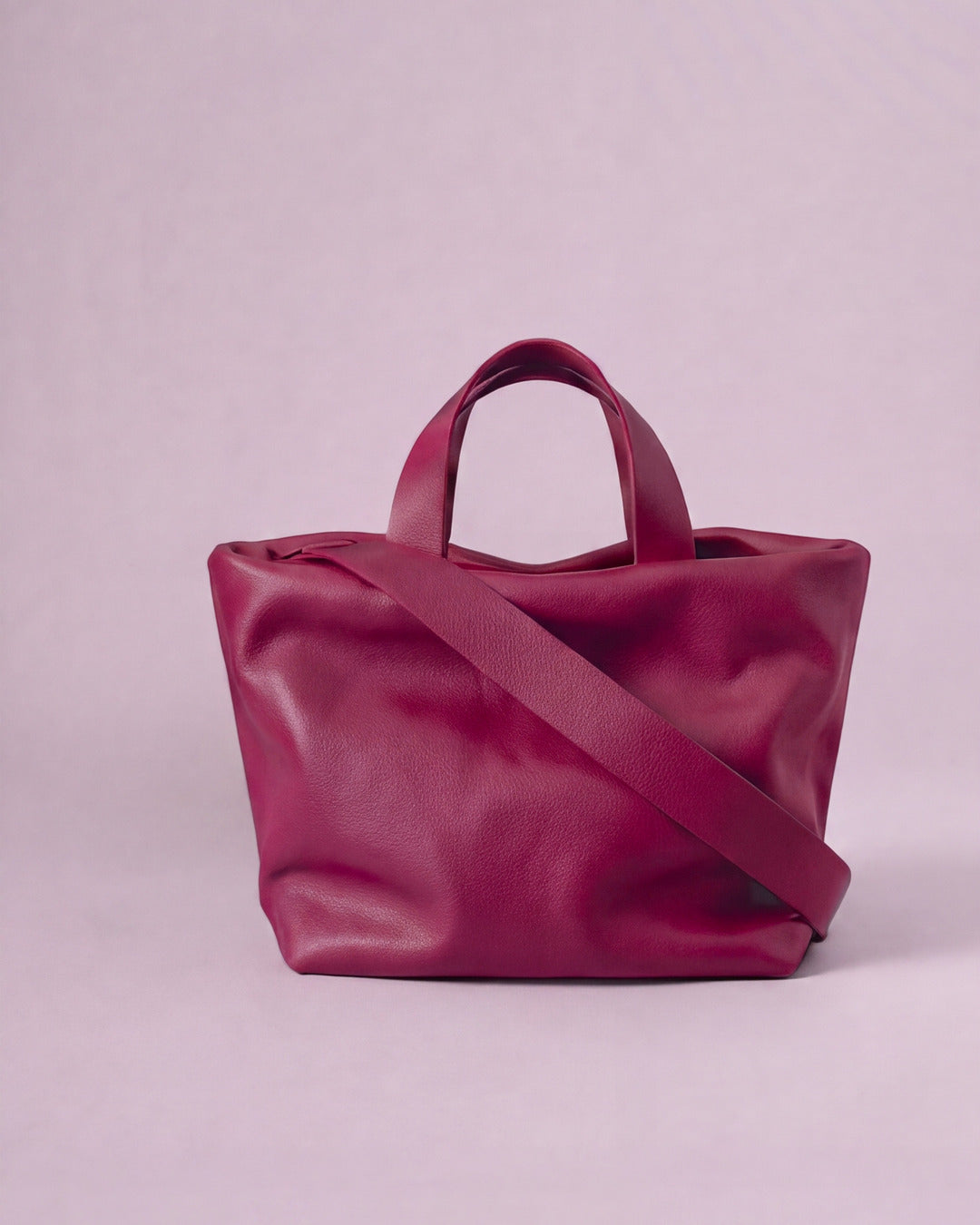 JUANI - Bolso en piel frambuesa — Labienhecha