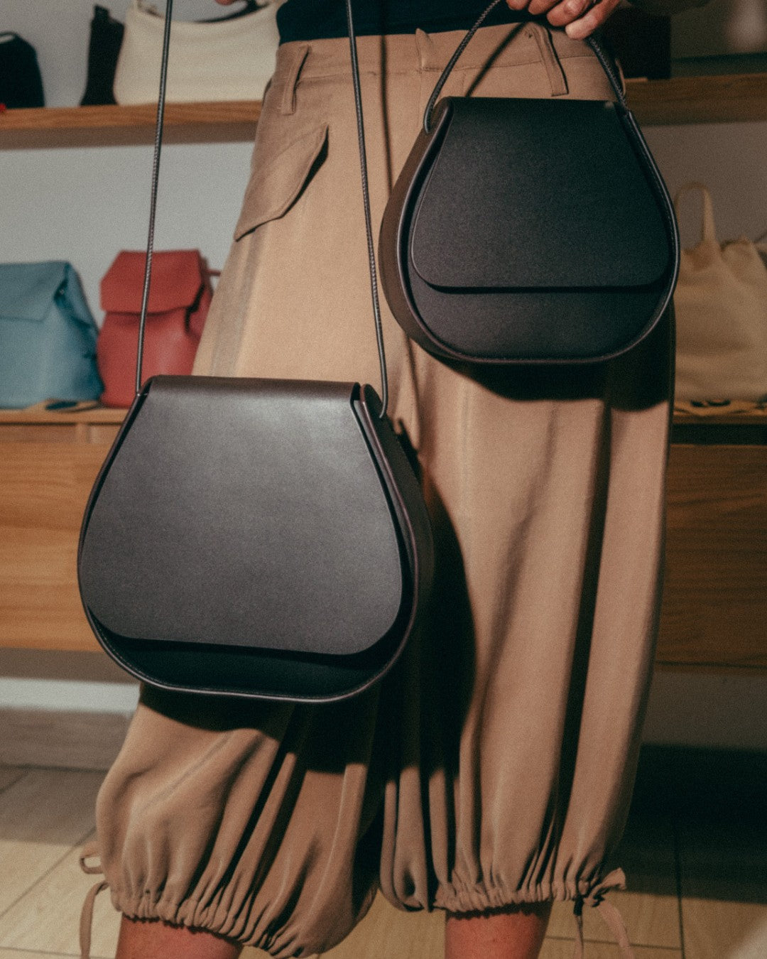 DOÑA RAFAELA - Leather Handbag