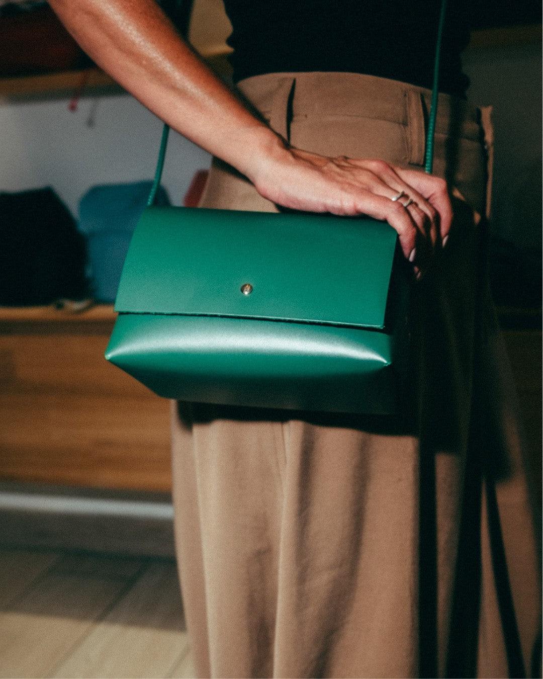 AMPARITO ORIGAMI - Leather Handbag