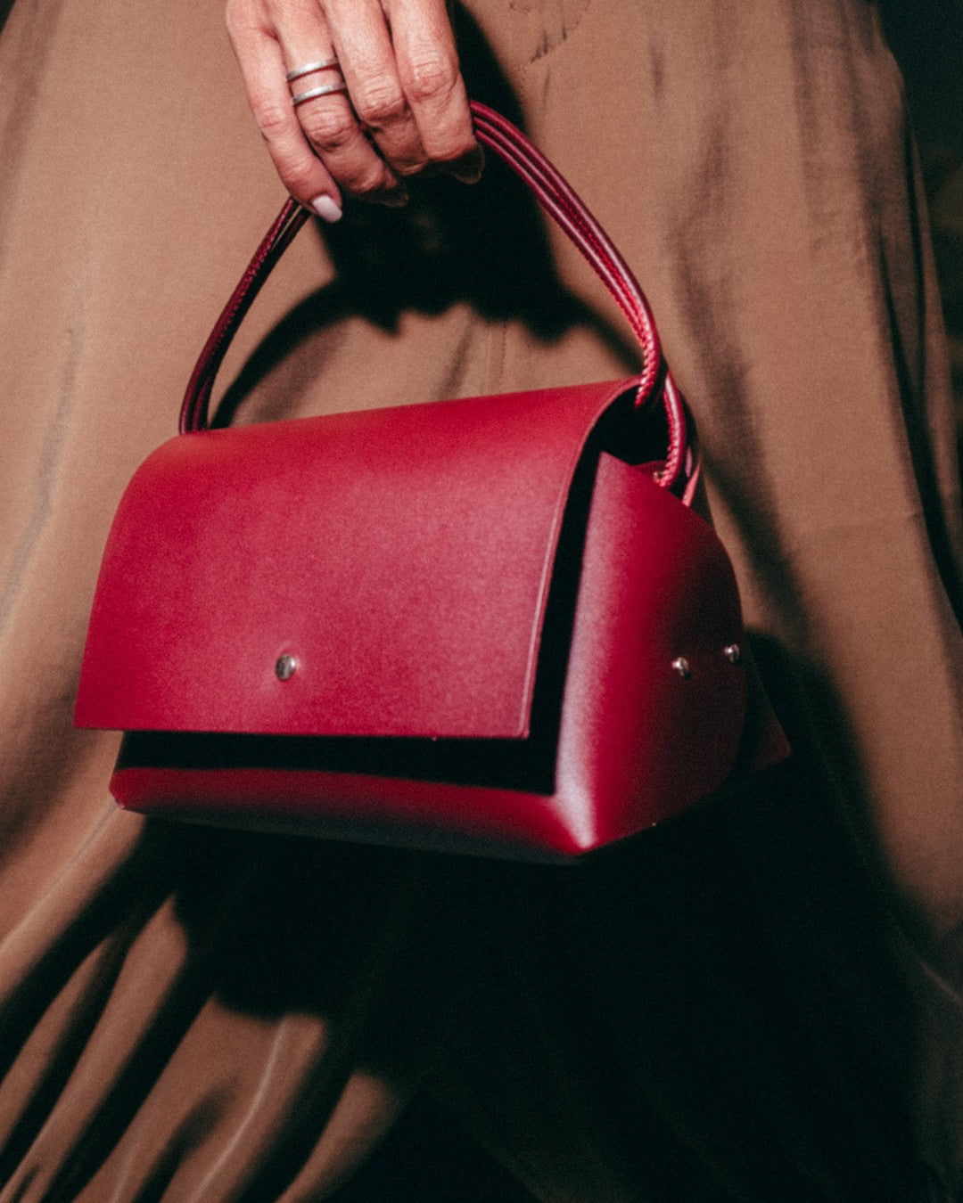 AMPARITO ORIGAMI - Leather Handbag