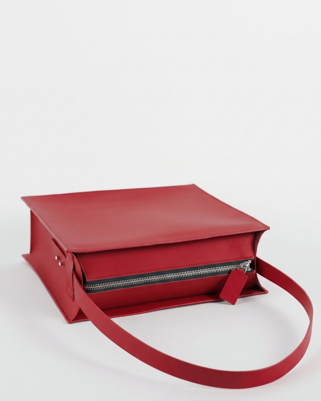 Sofía Madre in Red leather · large bag in vegetable-tanned leather, handmade in Málaga · Labienhecha