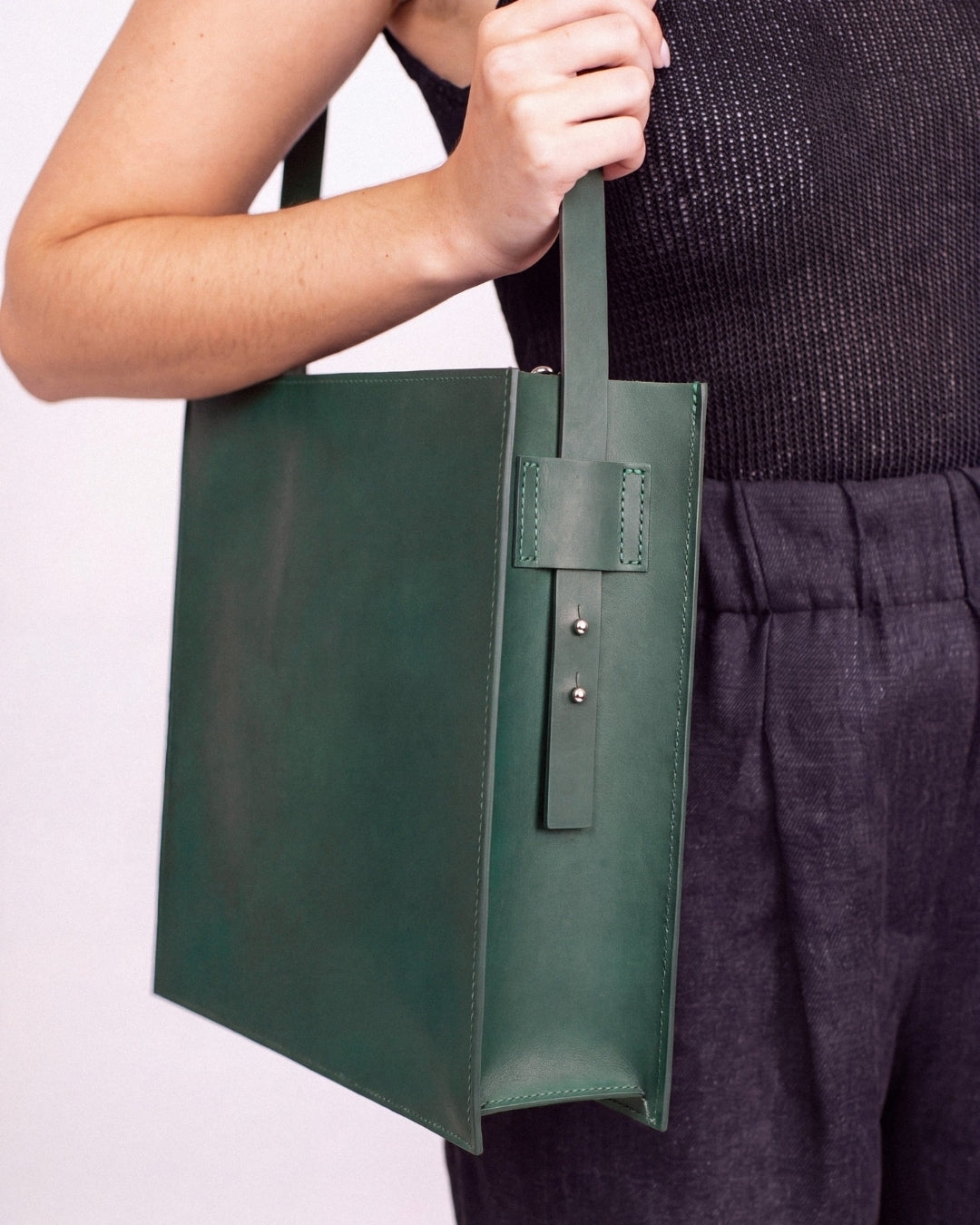 Sofía Madre in Green Hope leather · large bag in vegetable-tanned leather, handmade in Málaga · Labienhecha