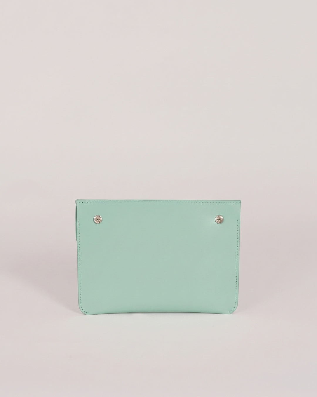 Ximena in Jade leather · medium bag in vegetable-tanned leather, handmade in Málaga · Labienhecha