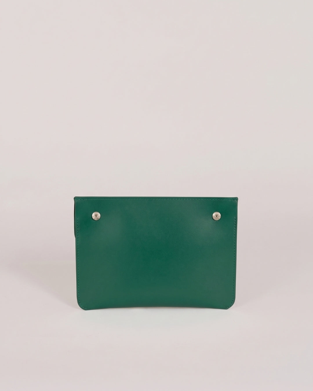 Ximena in Green Hope leather · medium bag in vegetable-tanned leather, handmade in Málaga · Labienhecha