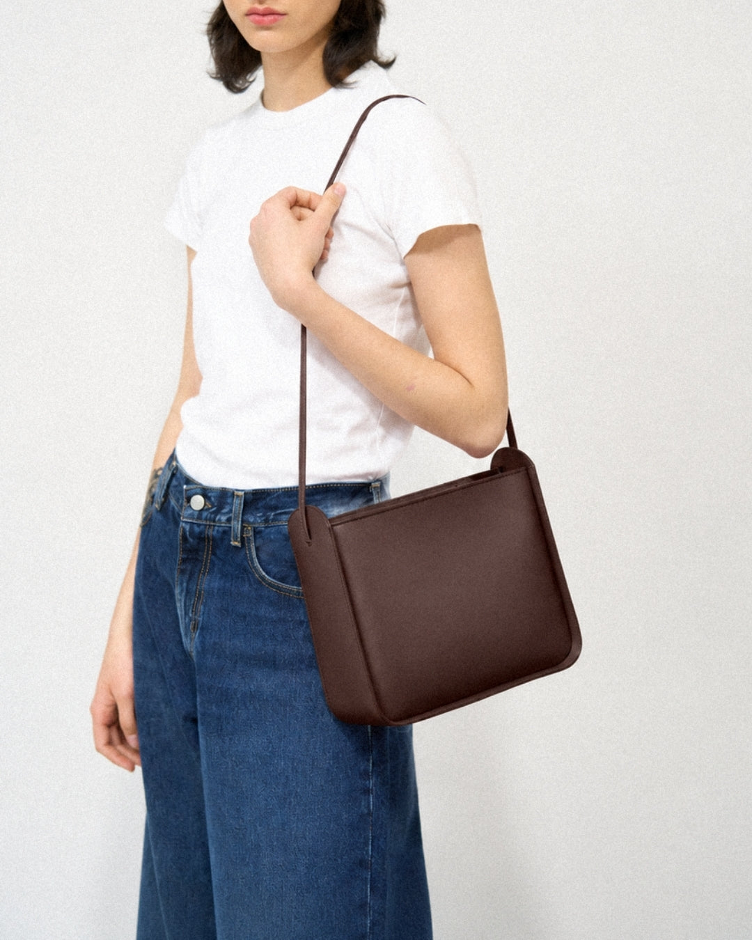 Ximena in Wine leather · medium bag in vegetable-tanned leather, handmade in Málaga · Labienhecha