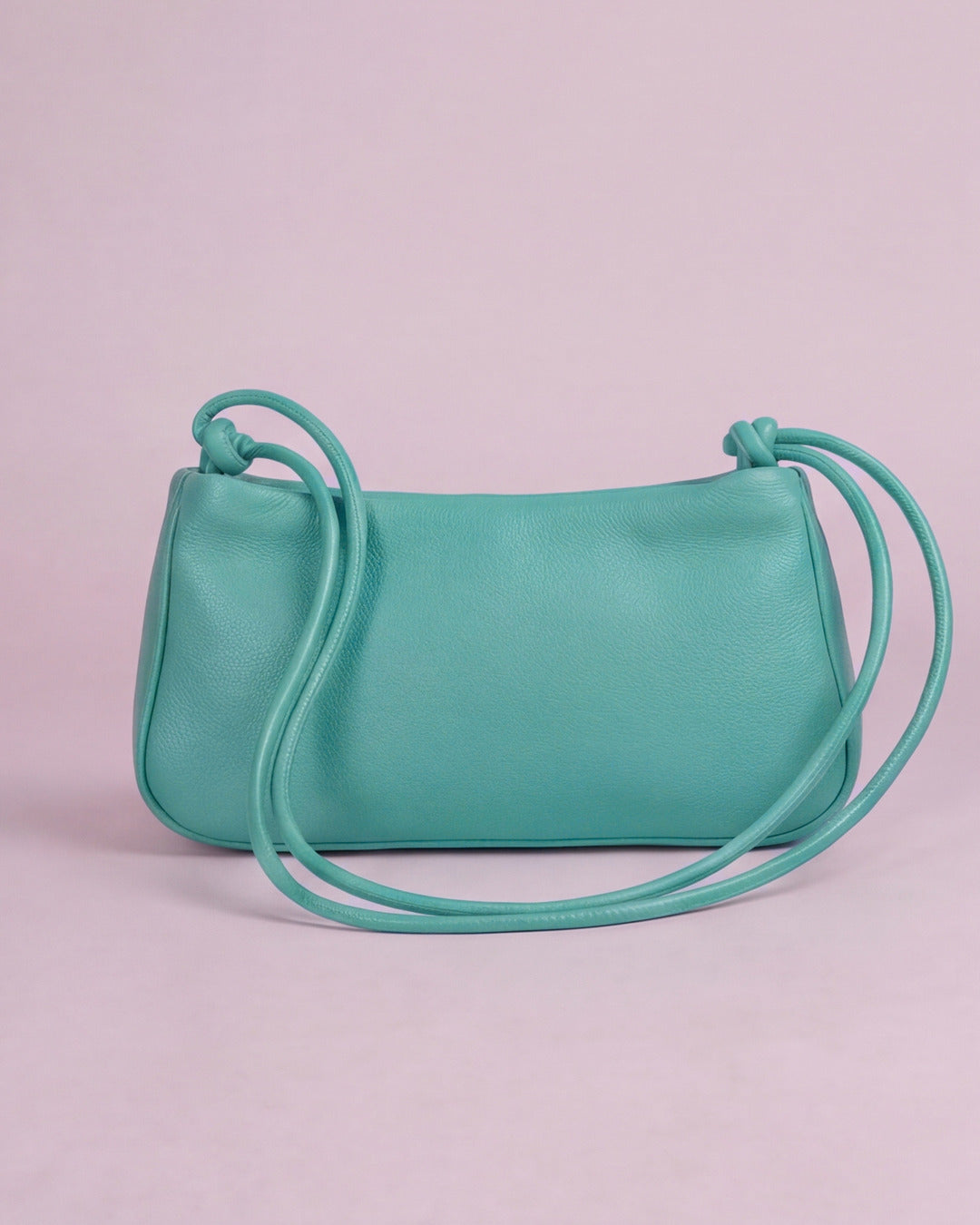 Loli - Bolso mediano con cordón en piel aguamarina — Labienhecha